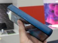 Energizer Power Max P18K Pop има 18 000 mAh батерия и солидни размери