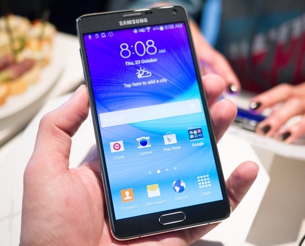 Samsung Galaxy Note 4 се продава по-добре от своя предшественик в Европа и САЩ