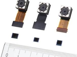 Недостигът на сензори за камери от Sony може да е причинен от Apple