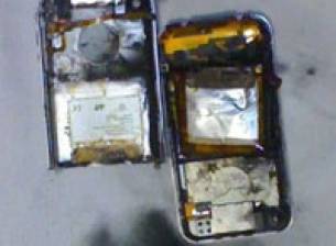 Apple проучва съобщенията за избухване на iPhone