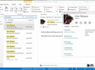 Skype за Windows вече поддържа интеграция с Outlook