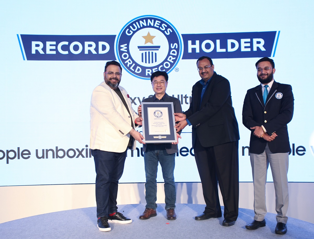 Samsung се похвали с необичаен рекорд на Гинес