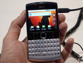 От щанда на Acer на мобилния конгрес