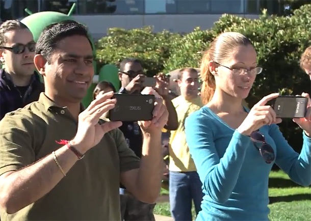 Google май случайно показа Nexus 5