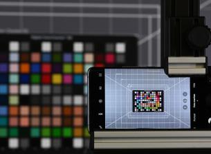 Vivo продължава партньорството си със ZEISS