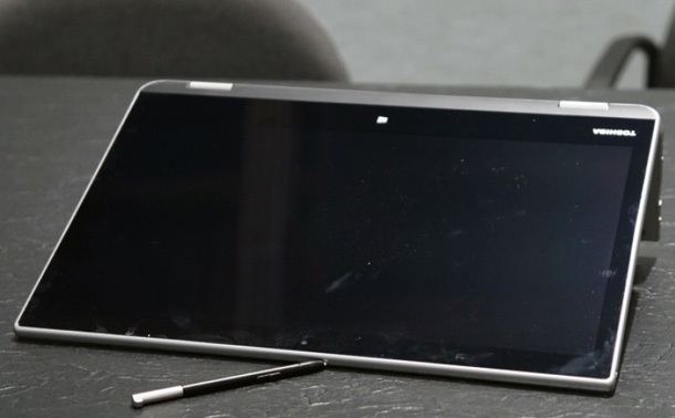 Toshiba показа прототип на лаптоп 5-в-1