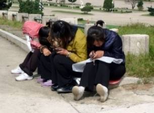 Северна  Корея вече не дава телефони под наем на чужденците