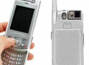 Още един телефон с оптичен zoom