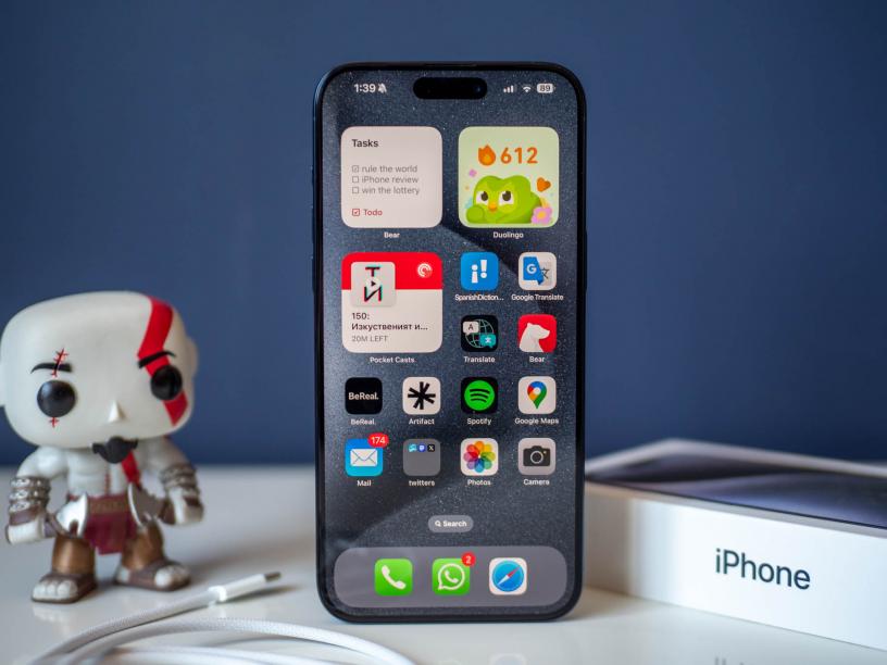 Apple гарантира поне 5 години софтуерна поддръжка за iPhone 15