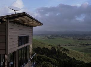 Услугата на Starlink вече покрива и България