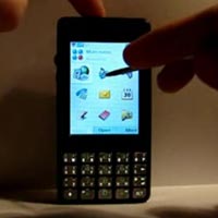 Видео със Sony Ericsson M610