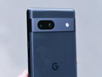 Появиха се още снимки на Google Pixel 7a