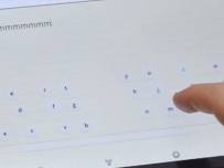 Създателят на Swype работи по нова клавиатура за таблети