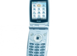 N900iL съчетава 3G и VoIP телефония