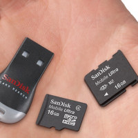 Продажбите на телефони със слот за памет растат