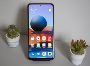 Xiaomi може да въведе промени в MIUI за смартфоните Redmi