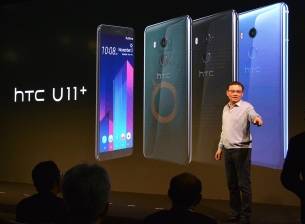 Шефът на бизнеса със смартфони на HTC напусна