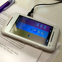 Toshiba TG01 ексклузивно в Германия от О2