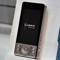 Panasonic показа Lumix телефона си