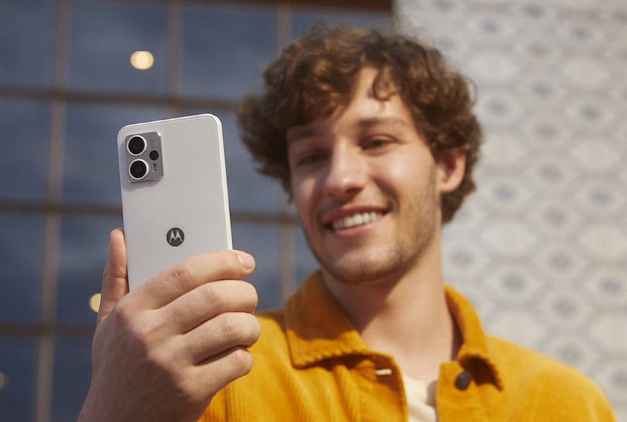 Motorola представи няколко достъпни модели в сериите g и e
