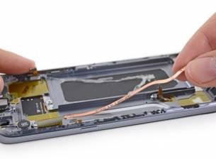 Samsung ще продължи да залага на топлинни тръби за охлаждане на смартфоните си