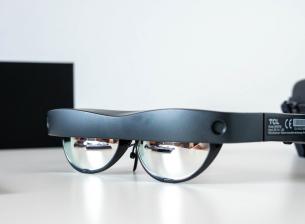 РЕВЮ: TCL NXTWEAR S дава нов поглед към екраните