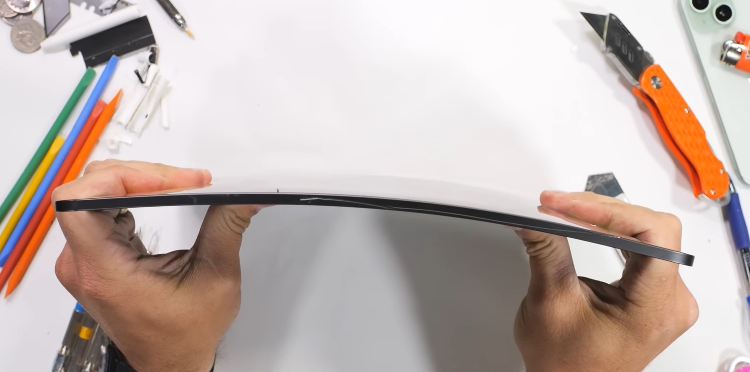 Ето как се справя новият iPad Pro при изпитания за издръжливост