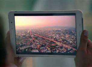 Samsung срещу Apple, Amazon и Microsoft в новата реклама на таблетите GalaxyPRO