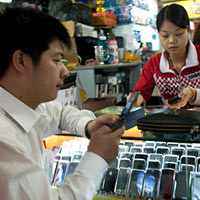 Фалшивите телефони са хит