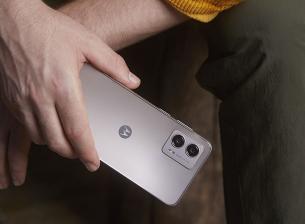 Motorola moto g53 5G залага на 120Hz екран и 50MP камера