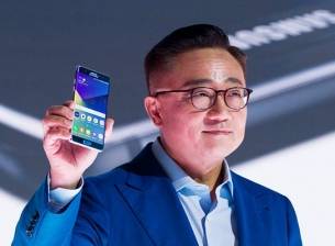 Шефът на Samsung е изискал подобряване на камерата в Galaxy S10
