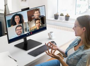 Най-новият монитор на Samsung има вградена камера