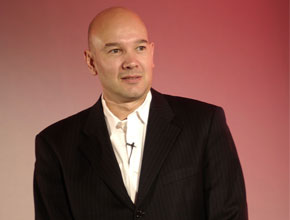 Интервю с Щефан Щрайт, вицепрезидент 