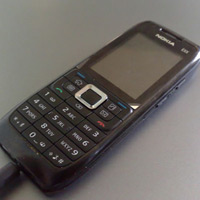 Наследник на Nokia E50?
