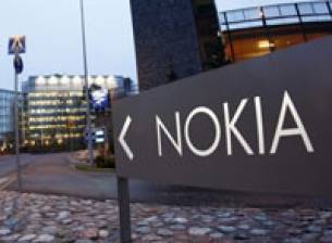 Печалбата на Nokia за тримесечието пада с 69%