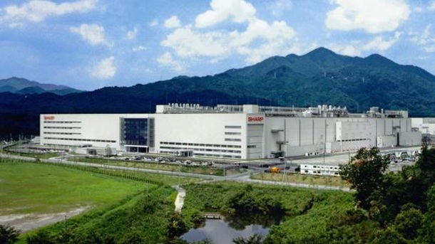 Sharp предлага на Apple 293 милиона долара, за да купи оборудването на едно от предприятията си