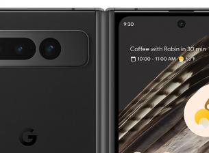 Маркетингови снимки показват Google Pixel Fold в големи детайли