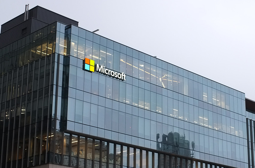 Microsoft обмисля създаването на супер приложение с услуги