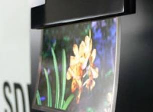 Samsung показа OLED панел с дебелина 0,05 мм