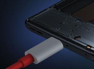 OnePlus разкри каква батерия ще ползва 10T, ще се зарежда при 150W