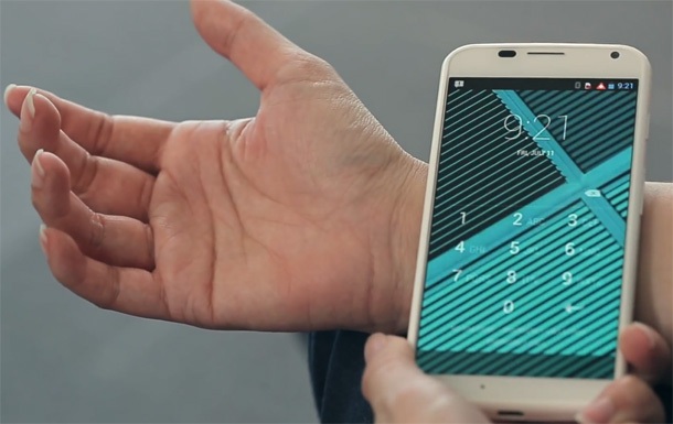 Дигитална татуировка отключва телефони Motorola