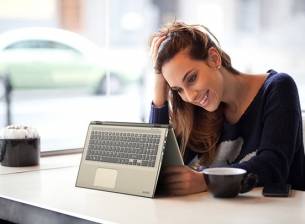 Новите лаптопи на Toshiba идват с бутон за активиране на Cortana