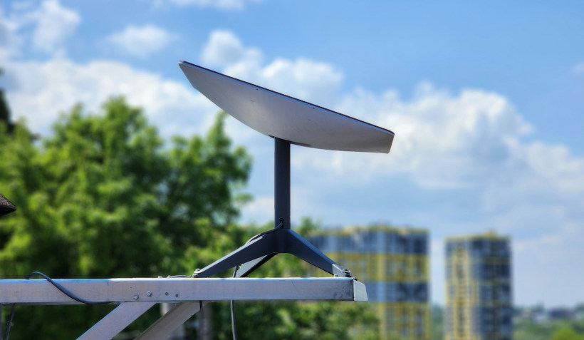 Starlink предлага безплатно оборудване за интернет в България