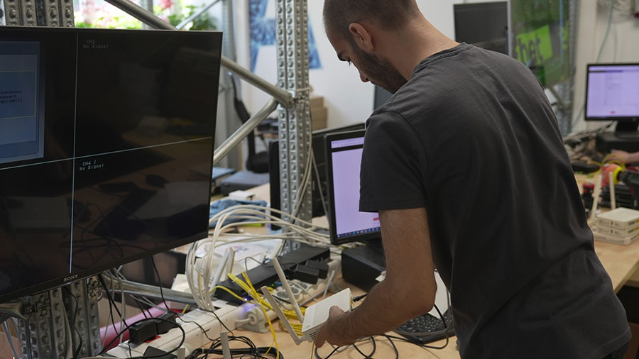 Рециклиращият център на А1 е обработил над 80 000 устройства за половин година