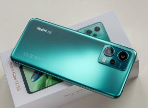 РЕВЮ: Xiaomi Redmi Note 12 5G има приятен дизайн и ярък дисплей