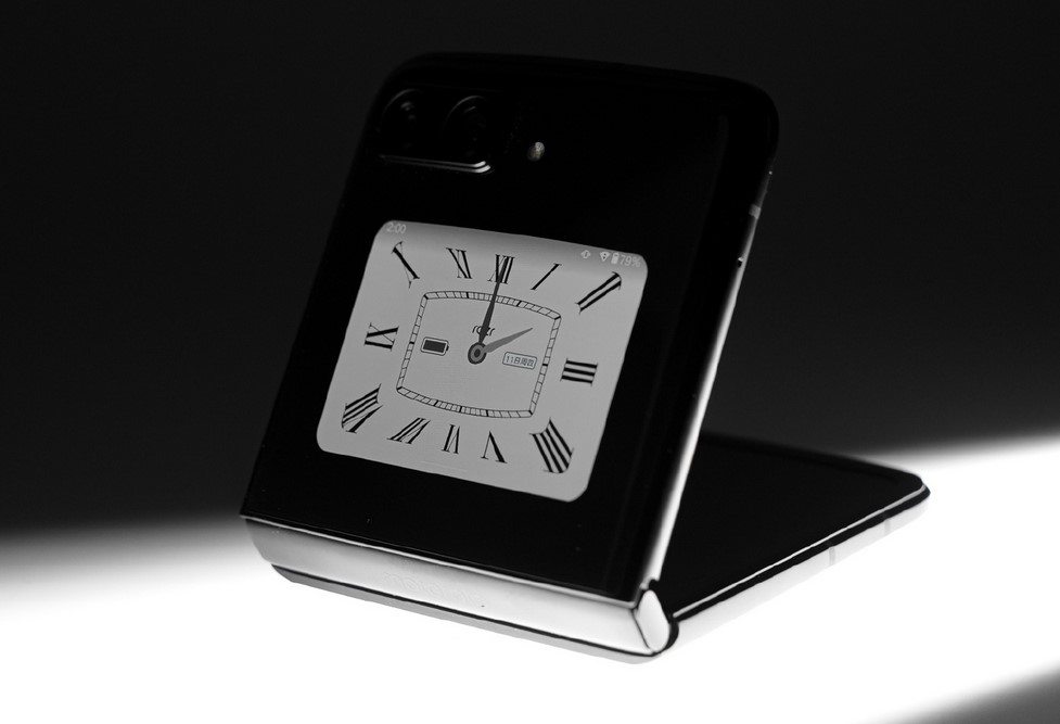 Motorola с нова дата за премиерата на Razr 2022 и X30 Pro