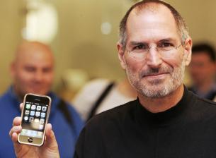 Ето защо първият Apple iPhone не поддържа тази основна функционалност