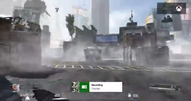 Microsoft показа видео с многозадачната работа за Xbox One