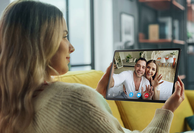 Samsung погрешка потвърди за съществуването на нова серия таблети