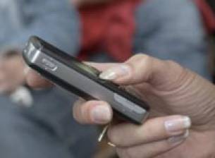 Англичаните пускат по 217 милиона съобщения на ден